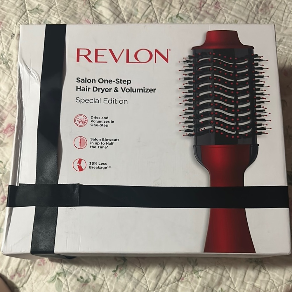 Revlon Red Salon One-Step Hair Dryer & Volumizer